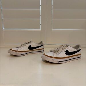 Nike Court Legacy Kids White Sneakers with Black Logo Size 4Y